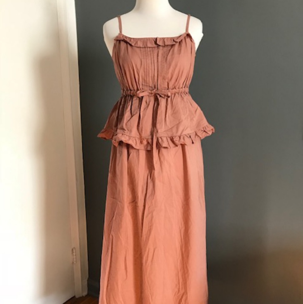 Uniqlo crossover brand Leur Logette maxi dress